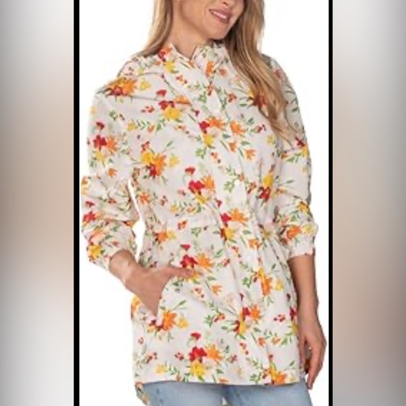 Linda Anderson Jackets & Blazers - Hooded rain jacket/wind breaker